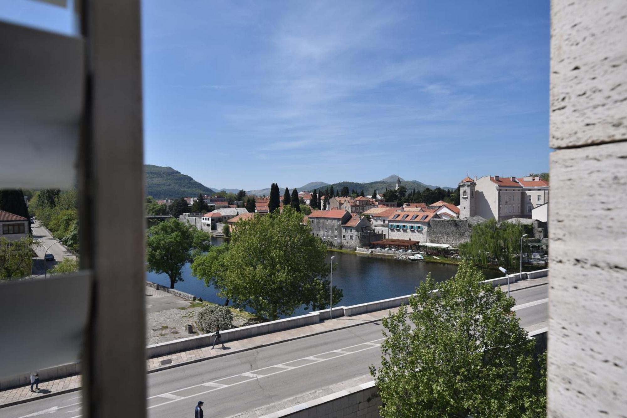 Sesto Senso Ξενοδοχείο Τρέμπινιε Εξωτερικό φωτογραφία